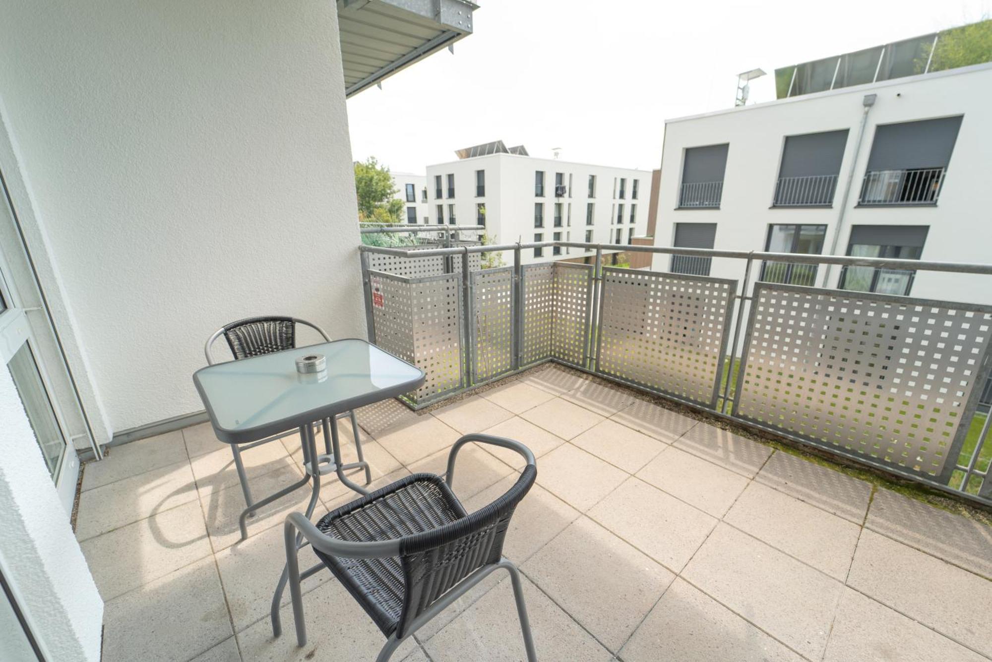 Range - Apartments - Kueche - Wlan - Netflix - Bis Zu 7 Personen Фелбах Екстериор снимка