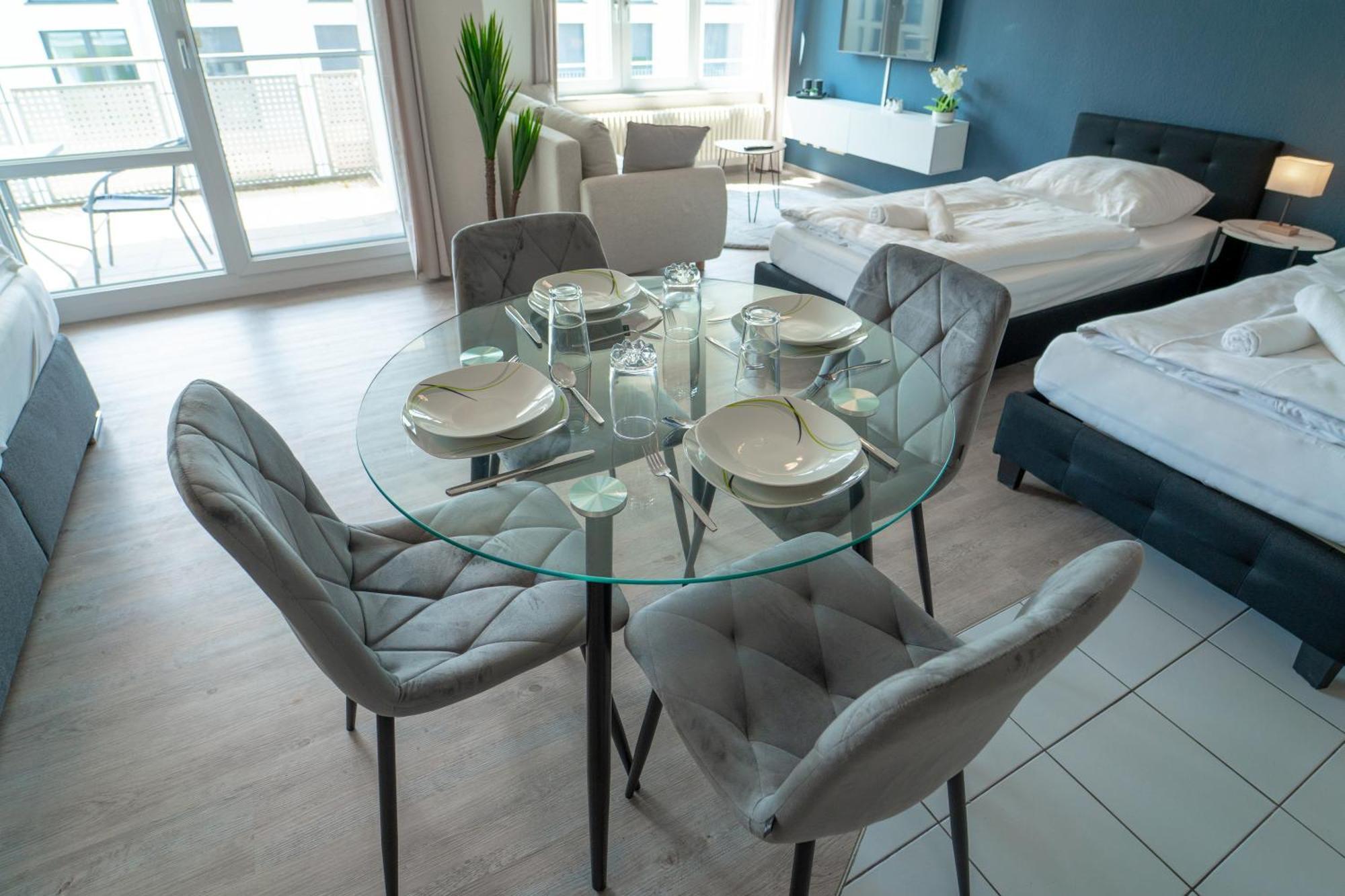 Range - Apartments - Kueche - Wlan - Netflix - Bis Zu 7 Personen Фелбах Екстериор снимка